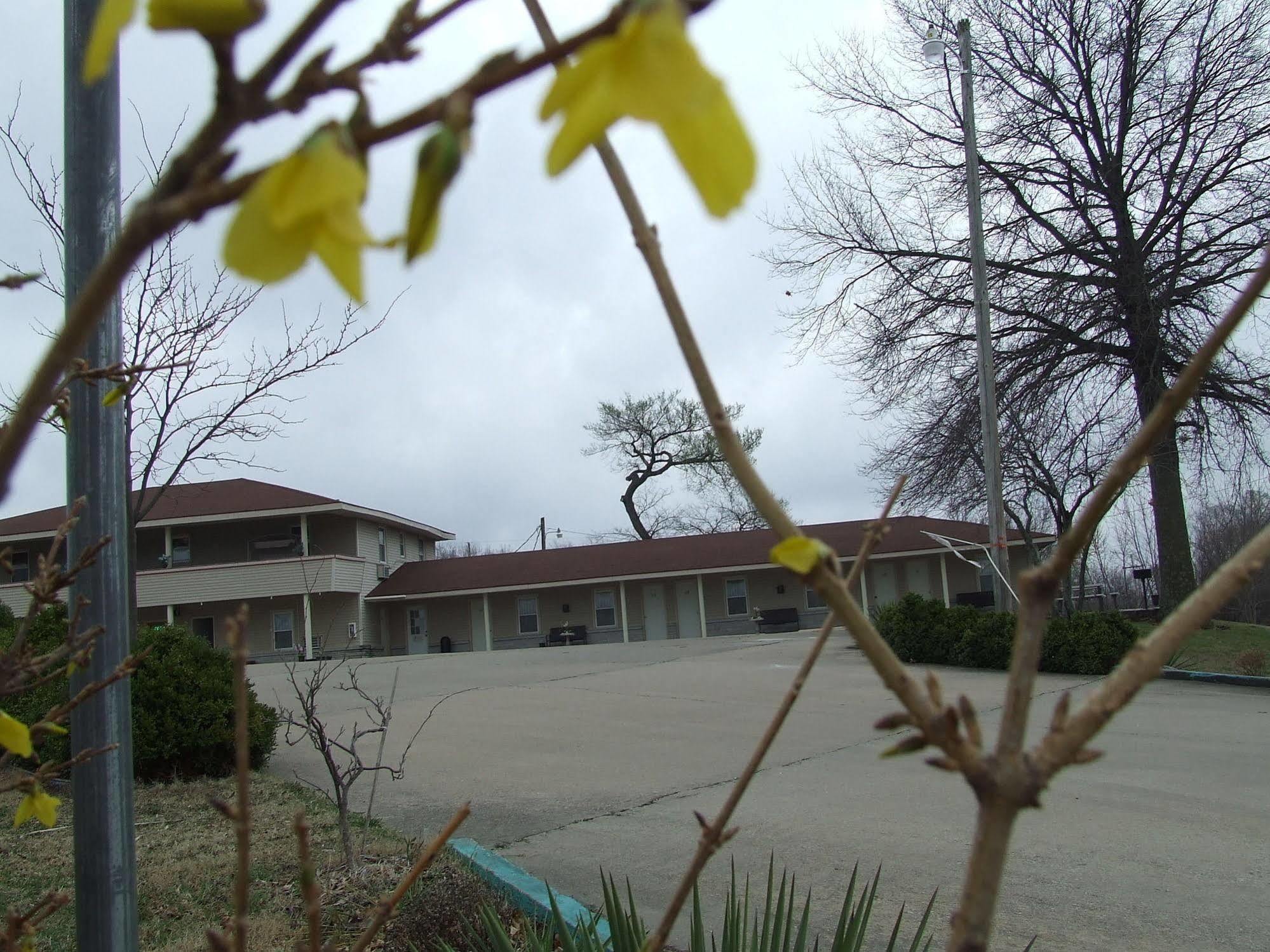 Best Budget Inn Carthage Exterior foto